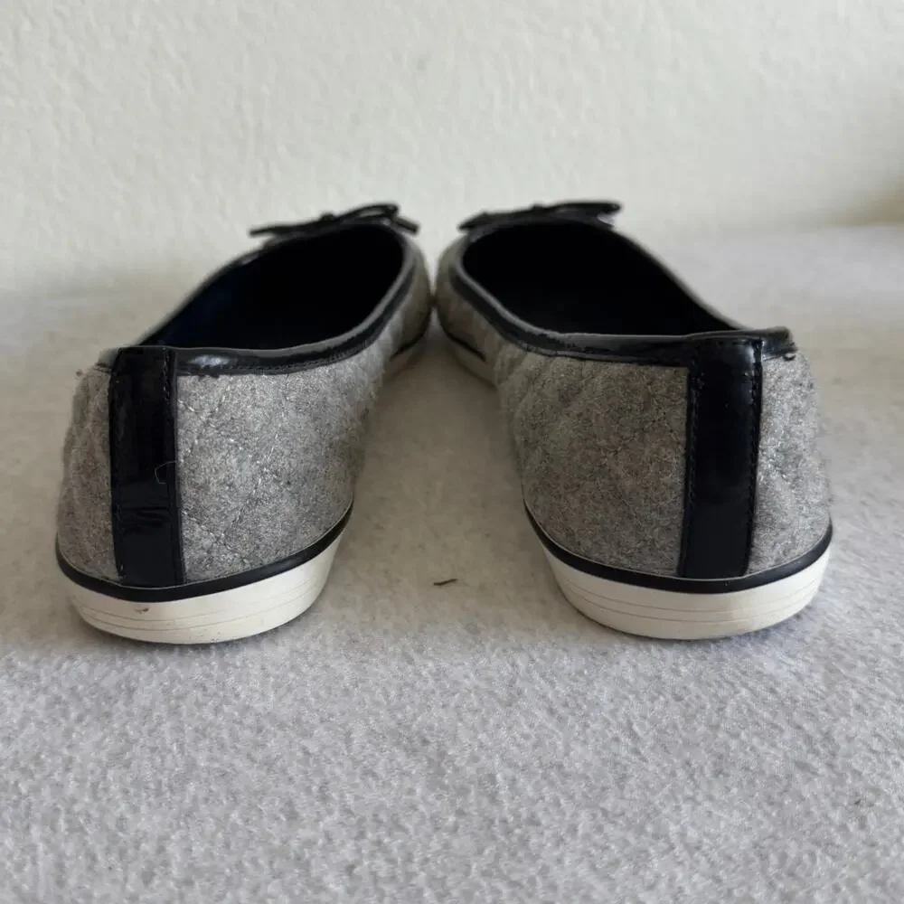 Tory Burch Skyler Grey Quilted Wool and Patent Leather Flats Size 10